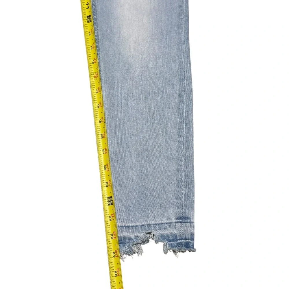 Free People Raw Hem‎ Light Wash Skinny Jeans Women's 30 (Fits 29x26.5)